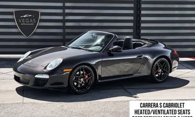 2010 Porsche 911 S Cabriolet 4S