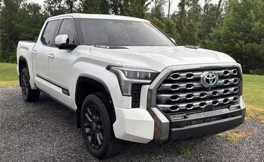 2024 Toyota Tundra Platinum