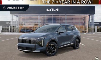 2027 Kia Sportage EX