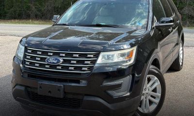 2016 Ford Explorer Base