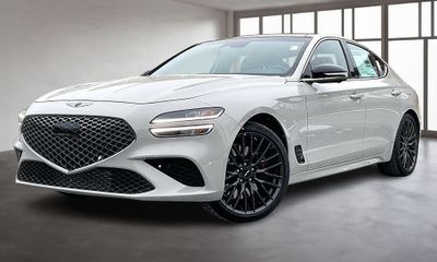 2026 Genesis G70 33T Prestige Graphite