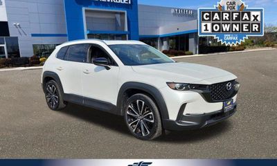 2024 Mazda CX-50 Premium Plus