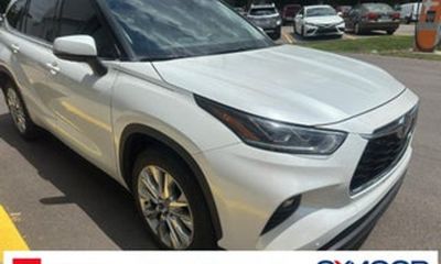 2022 Toyota Highlander Limited