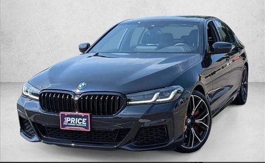 2023 BMW M550i xDrive
