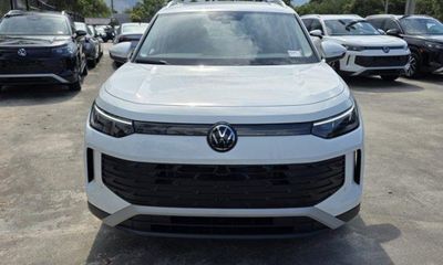 2026 Volkswagen Tiguan SE