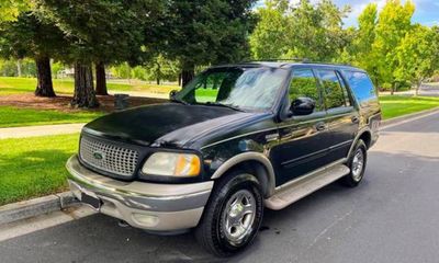 2000 Ford Expedition Eddie Bauer