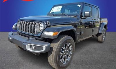 2025 Jeep Gladiator Sport