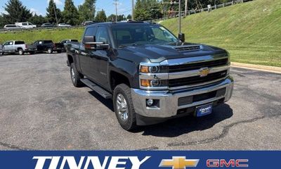 2017 Chevrolet Silverado LT