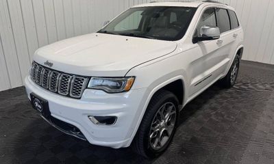 2020 Jeep Grand Cherokee Overland