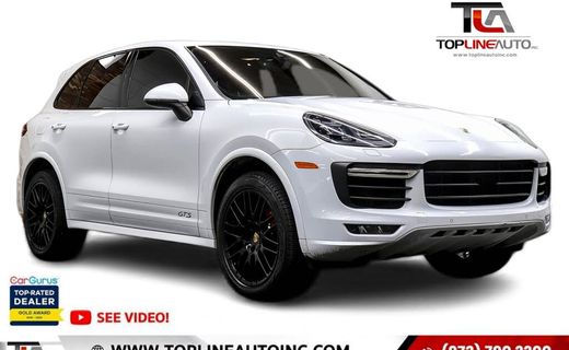 2016 Porsche Cayenne GTS