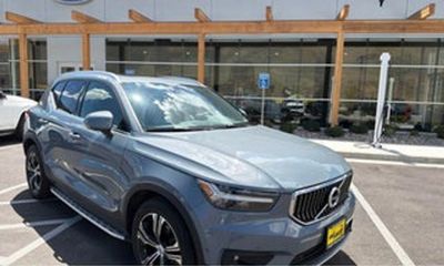 2022 Volvo XC40 Inscription