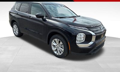 2026 Mitsubishi Outlander ES