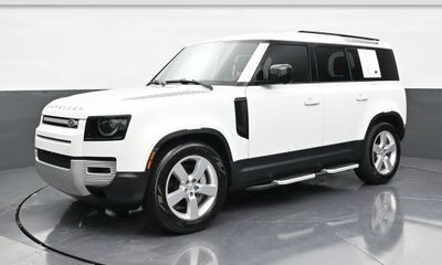2024 Land Rover Defender 110 S