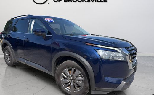 2024 Nissan Pathfinder SV