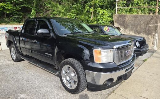 2010 GMC Sierra SLE