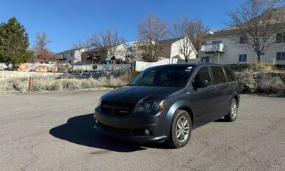 2014 Dodge Grand Caravan R T