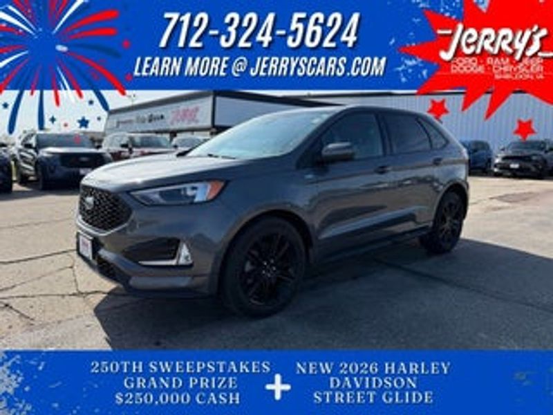 2022 Ford EDGE — a typically priced live listing