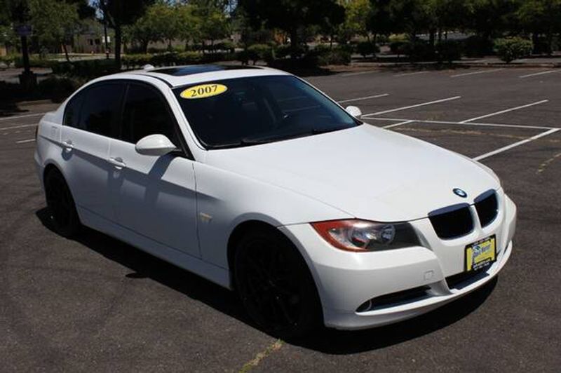 2007 Bmw 328I — a typically priced live listing