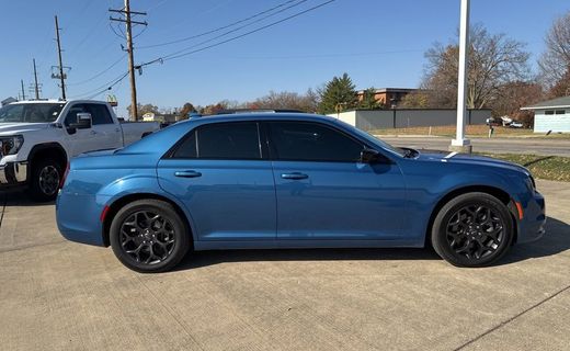 2022 Chrysler 300 Touring