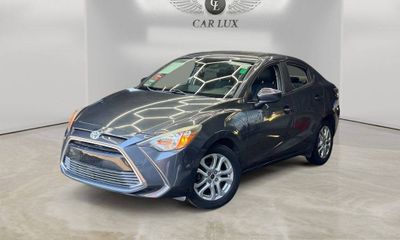 2018 Toyota Yaris IA Base