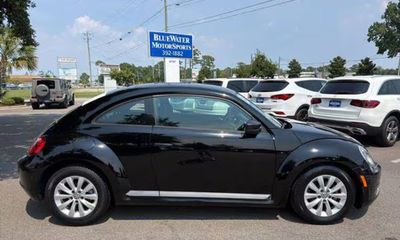 2013 Volkswagen Beetle
