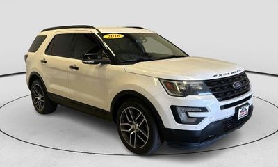 2016 Ford Explorer Sport