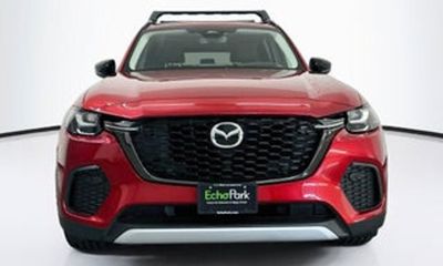 2025 Mazda CX-70 Premium Package