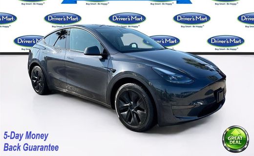 2025 Tesla Model Y Long Range
