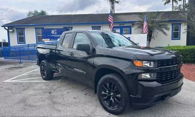 2021 Chevrolet Silverado Custom