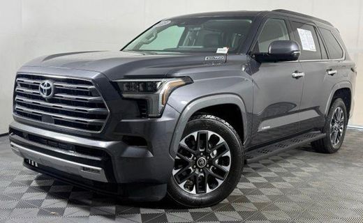 2023 Toyota Sequoia Platinum