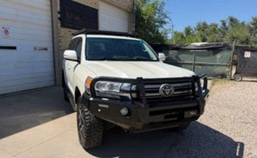 2017 Toyota Land Cruiser