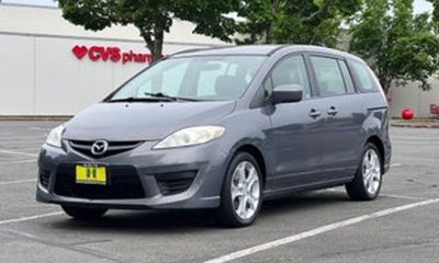 2010 Mazda MAZDA5 Sport