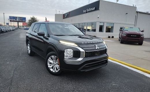 2026 Mitsubishi Outlander ES