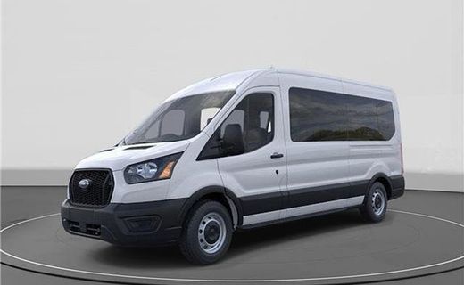2025 Ford Transit Medium Roof
