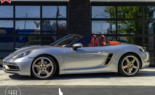 2021 Porsche 718 Boxster