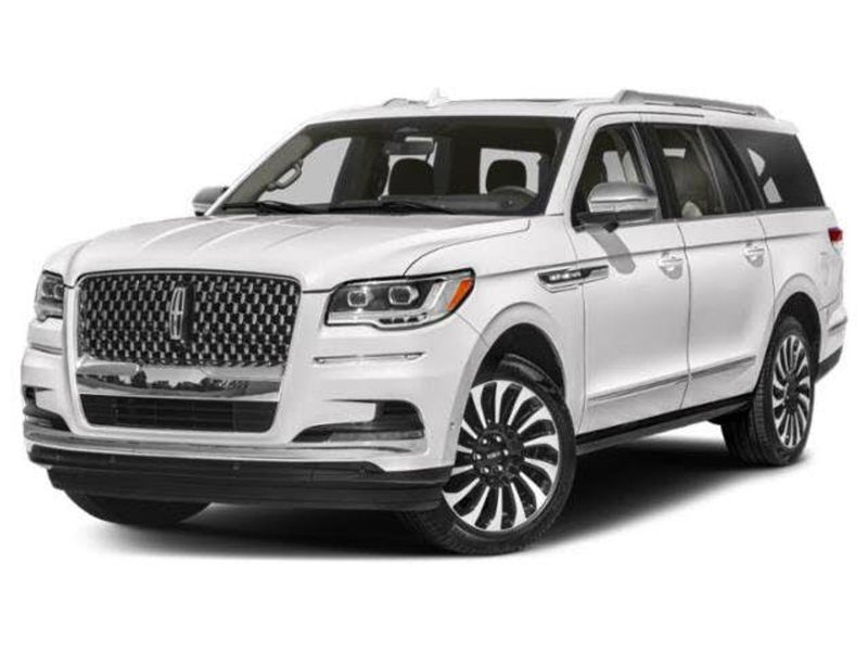 2024 Lincoln Navigator L — a typically priced live listing
