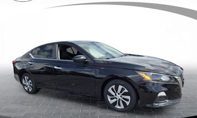 2022 Nissan Altima S