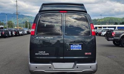 2017 GMC Savana 2500