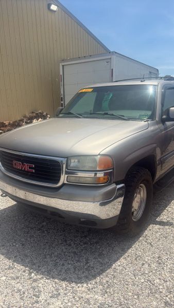 2002 GMC Yukon — a typically priced live listing