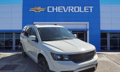 2020 Dodge Journey Crossroad