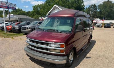 2000 Chevrolet Express Base