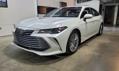 2019 Toyota Avalon XLE XSE Touring