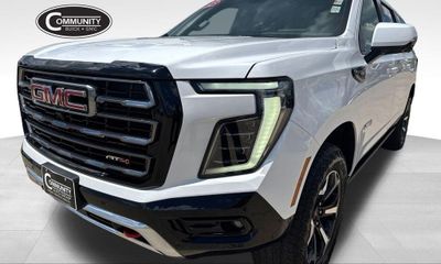 2025 GMC Yukon XL AT4