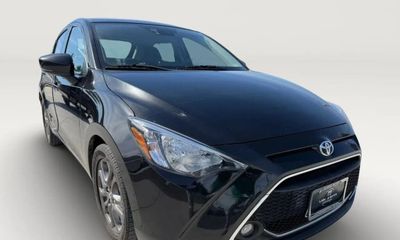 2020 Toyota Yaris LE