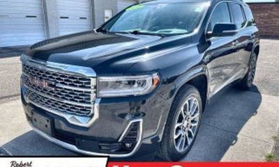 2020 GMC Acadia Denali