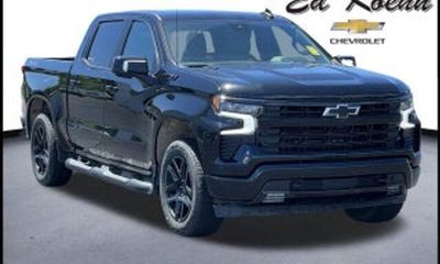 2024 Chevrolet Silverado RST