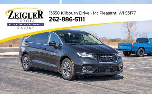 2022 Chrysler Pacifica Touring L