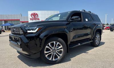 2026 Toyota 4Runner SR5