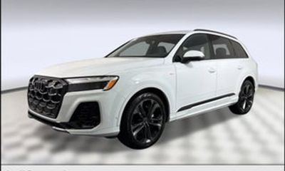 2026 Audi Q7 Quattro Premium Plus