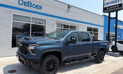 2026 Chevrolet Silverado HD LT